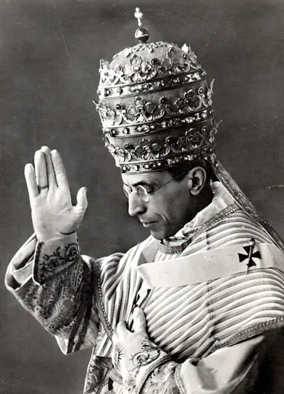 Foto der Krönung von Papst Pius XII.